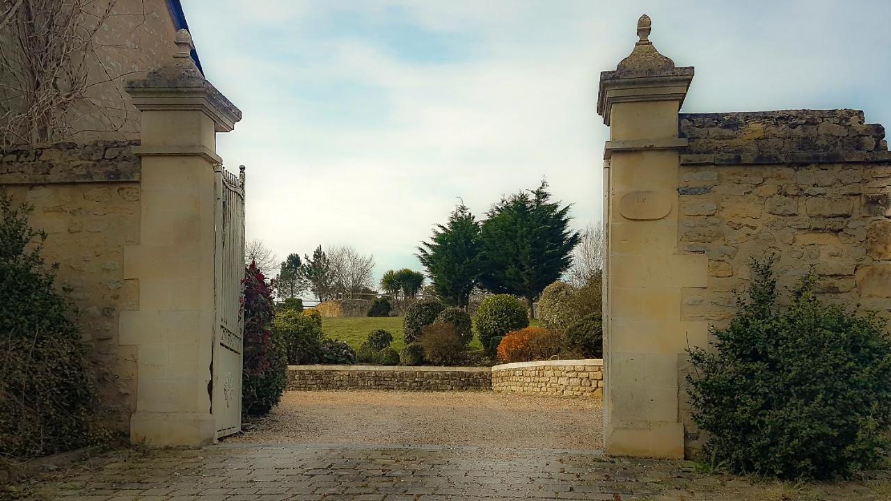 Le Domaine Des Roseraies Monfréville Zewnętrze zdjęcie