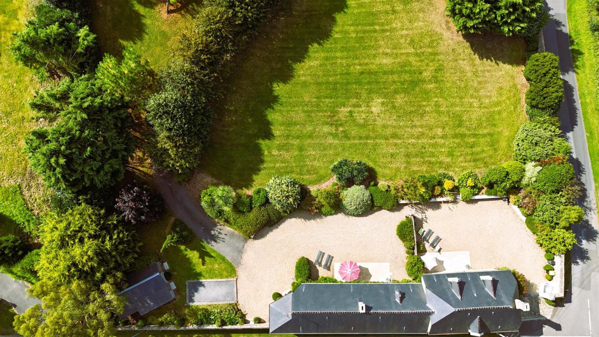 Le Domaine Des Roseraies Monfréville Zewnętrze zdjęcie